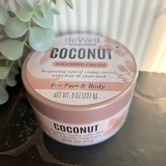 NatureWell Coconut Skin Softening Cream - Picture 2 of 3